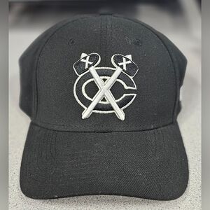 Chicago Blackhawks Baby K, C Money Flannel Bill M/L Fitted Hat New Era